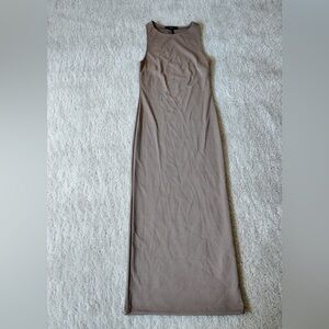 Elegant Tan Sleeveless Dress